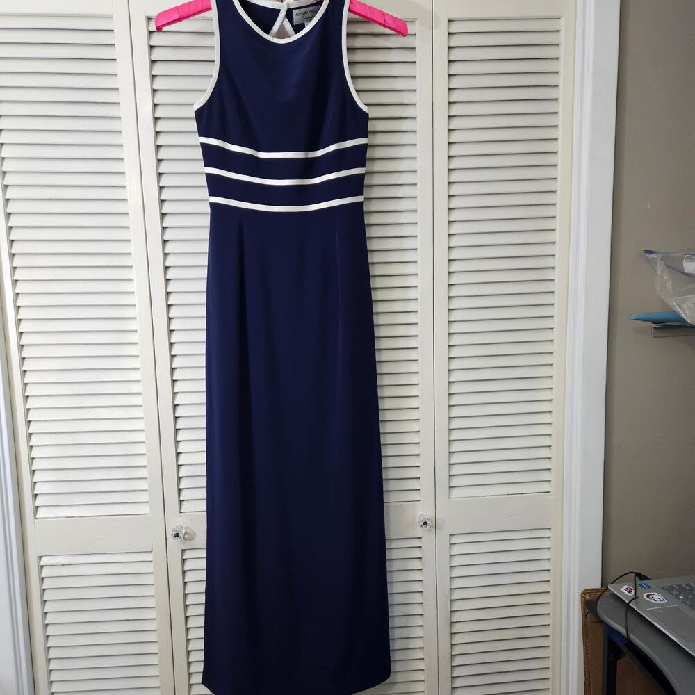 Adrianna Papell Evening Navy White Stripe Maxi Gown 6 Classic Minimalist 90s Y2K